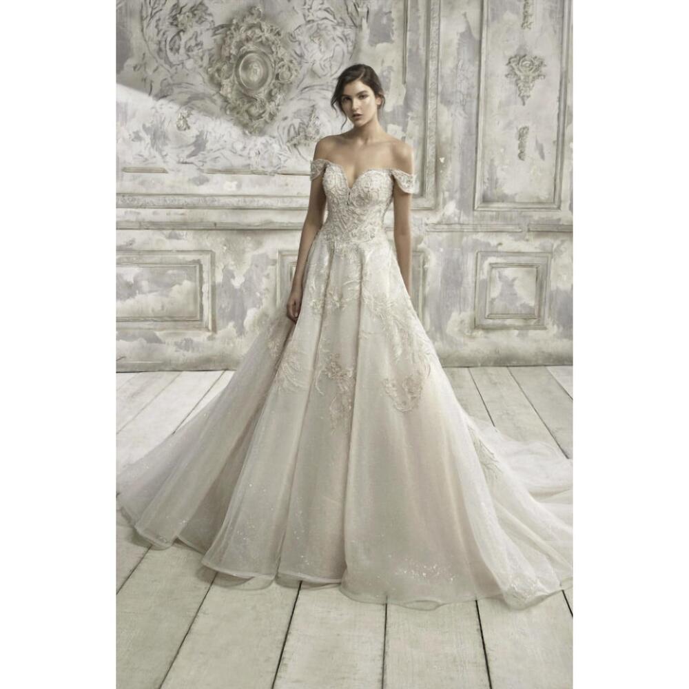 NEW ETERNITY off-the-shoulder wedding dress in ivory/silver